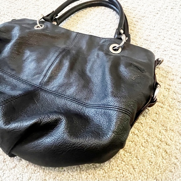 Tignanello Black Leather Shoulder Handbag Shoulder Classic Bucket Hobo NO STRAP - Picture 4 of 12